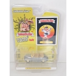 Greenlight 1:64 GPK7 - Ford Super De Luxe Convertible Club Coupe 1947 Karate Kit UNPAINTED GREEN MACHINE